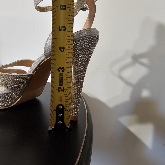 Delicacy Bonus-22 Rhinestone Heels Silver Size 8.5 Strappy - Picture 6 of 8